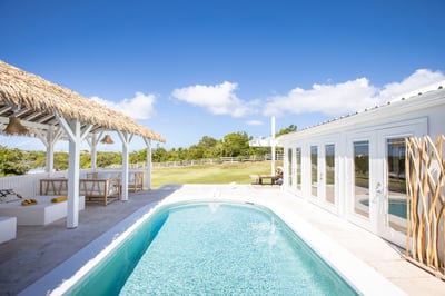 Luxury Villa Photo #7
