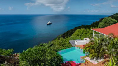 Luxury Villa Photo #9