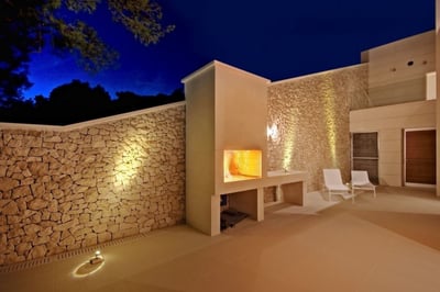 Luxury Villa Photo #26