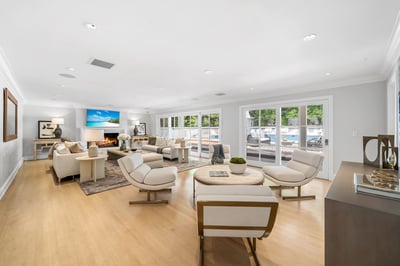 Luxury Villa Photo #15
