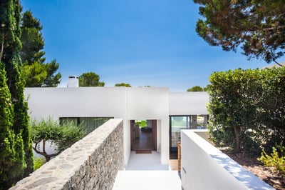 Luxury Villa Photo #17