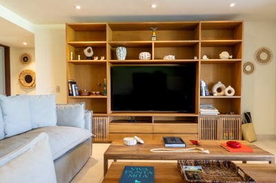 Luxury Villa Photo #7