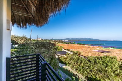 Luxury Villa Photo #36