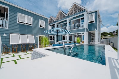 Luxury Villa Photo #15