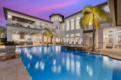 Luxury Villa Photo #5