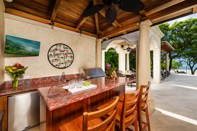 Luxury Villa Photo #16