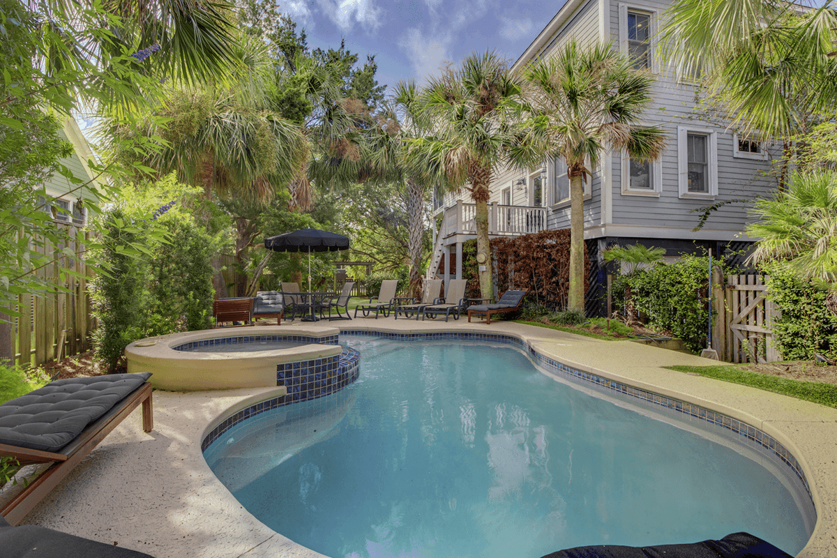 Isle of Palms,Ocean Breeze Oasis