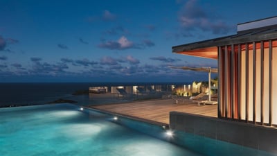 Luxury Villa Photo #2