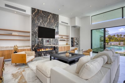 Luxury Villa Photo #18