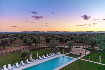 Luxury Villa Photo #6