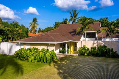 Luxury Villa Photo #27