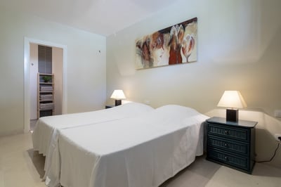 Luxury Villa Photo #19
