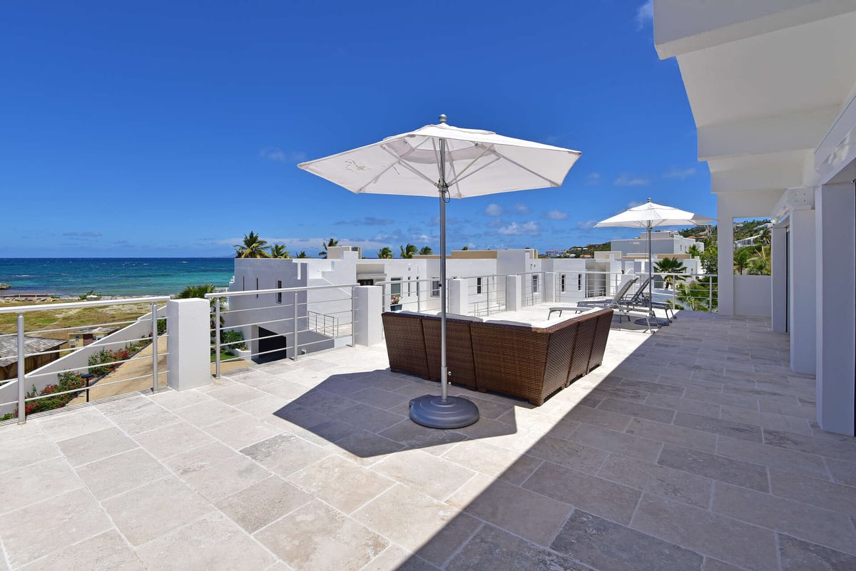 2 BDM Penthouse | Coral Beach Club apartment rental - 2
