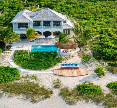 Luxury Villa Photo #2