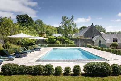 Luxury Villa Photo #2