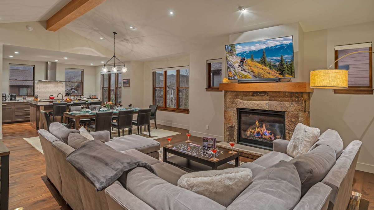 On the Corner at The Shores