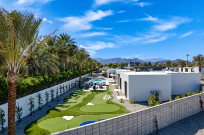Luxury Villa Photo #3