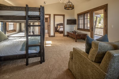 Luxury Villa Photo #13