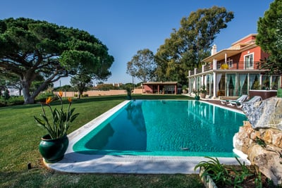 Luxury Villa Photo #3
