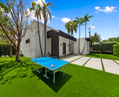 Luxury Villa Photo #11