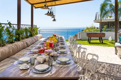 Luxury Villa Photo #11