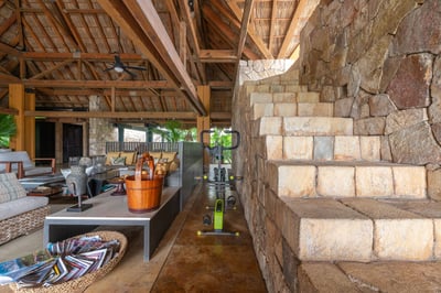 Luxury Villa Photo #25