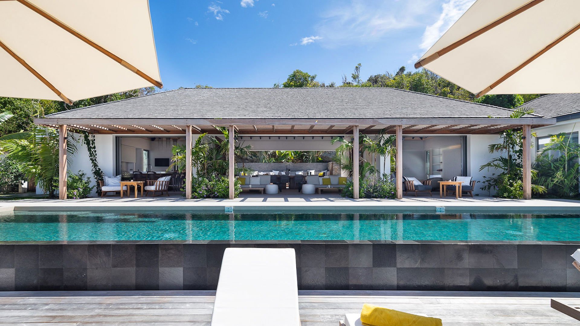 Colombier,Les Roches