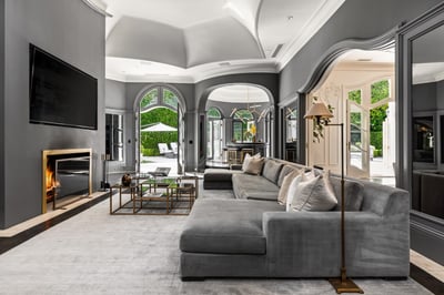 Luxury Villa Photo #17