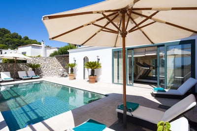 Luxury Villa Photo #5