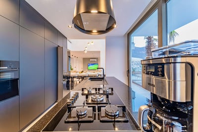 Luxury Villa Photo #33