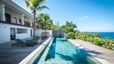 Pool & Terrace