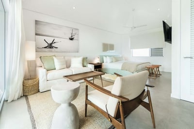 Luxury Villa Photo #30