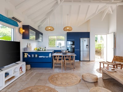 Luxury Villa Photo #13