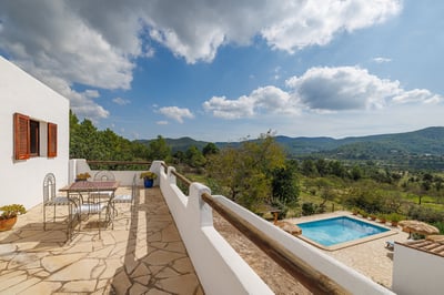 Luxury Villa Photo #5