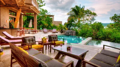 Luxury Villa Photo #2