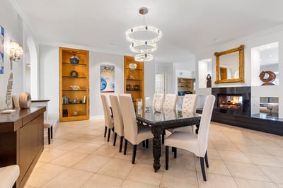 Luxury Villa Photo #19
