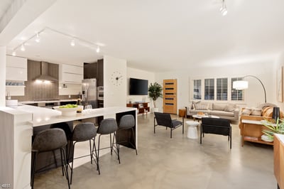 Luxury Villa Photo #19