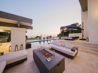 Luxury Villa Photo #25