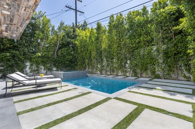 Luxury Villa Photo #3