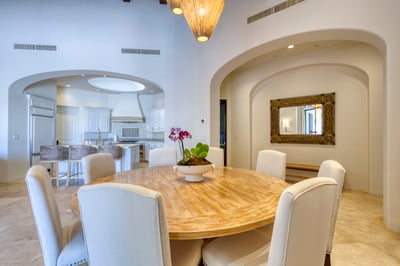 Luxury Villa Photo #24