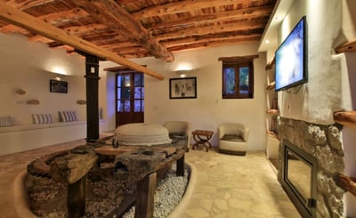 Luxury Villa Photo #16