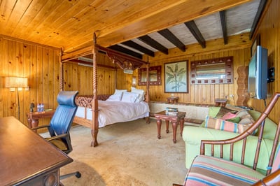 Luxury Villa Photo #42