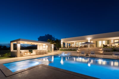 Luxury Villa Photo #4
