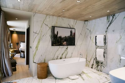 Luxury Villa Photo #17