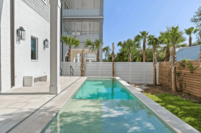 Luxury Villa Photo #3