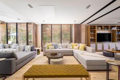 Luxury Villa Photo #7