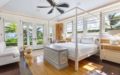 Luxury Villa Photo #41