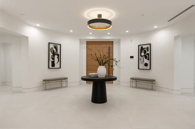 Luxury Villa Photo #12