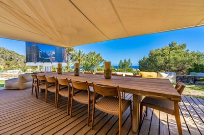Luxury Villa Photo #23