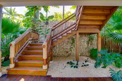 Luxury Villa Photo #22